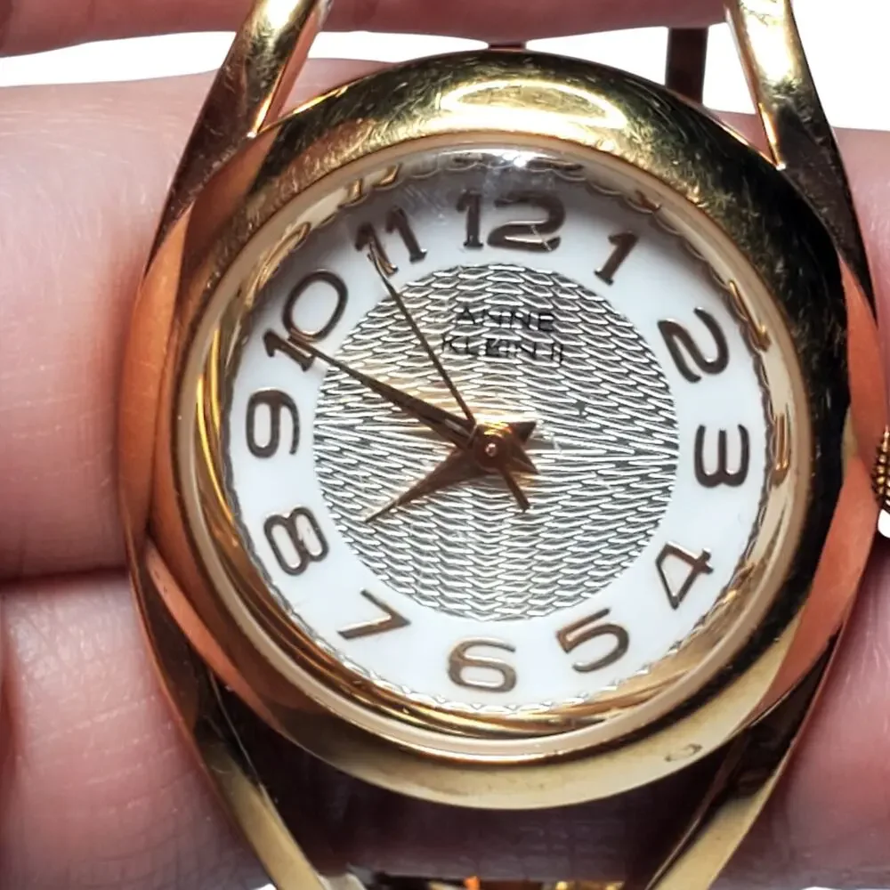 Vintage Gold Tone Anne Klein 2 Women's Cuff Watch 10/1556-7 Unstested
